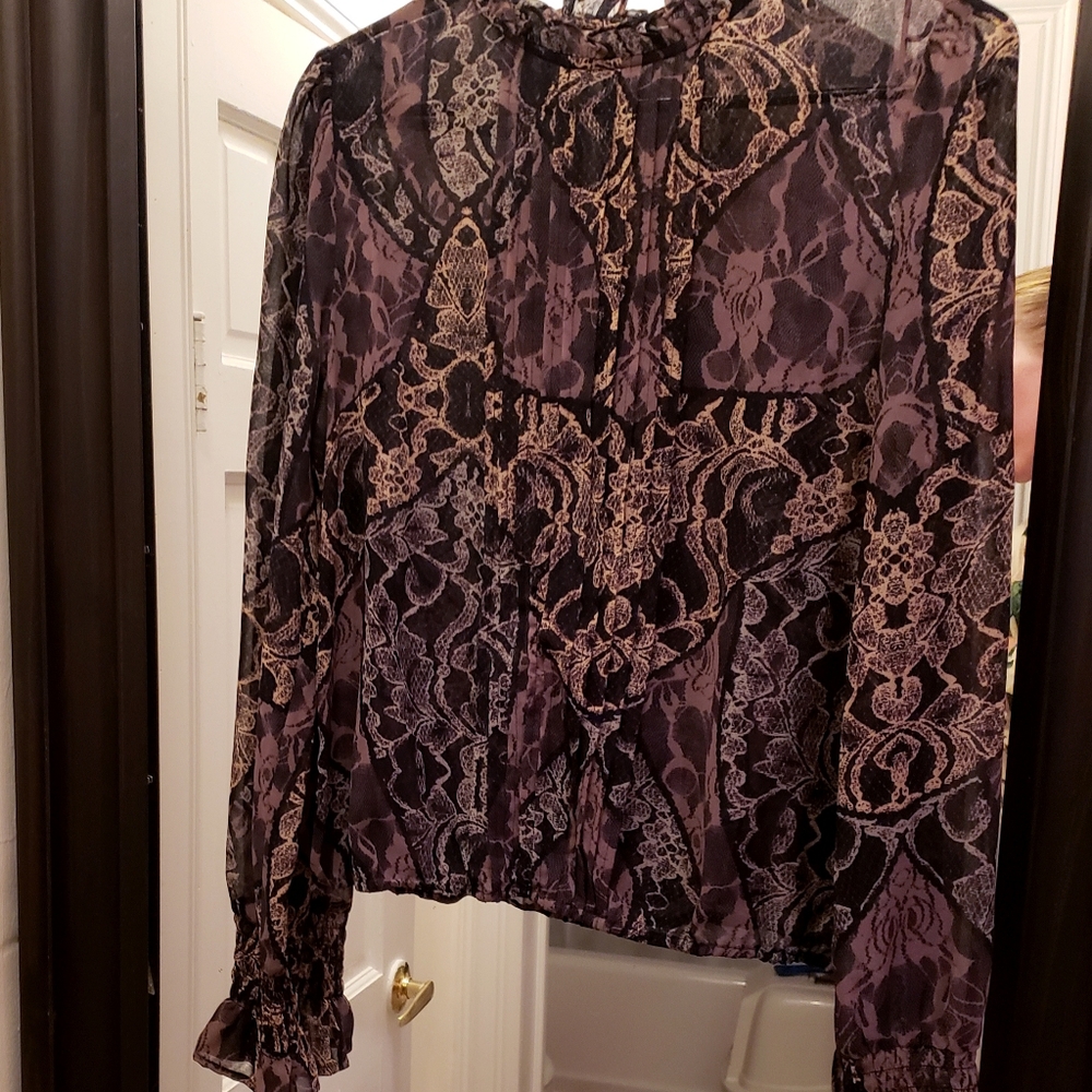 GUESS Purple Lace Print Blouse